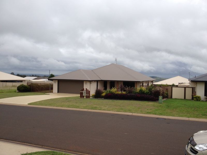 21 Bridgeman Parade, Kingaroy QLD 4610