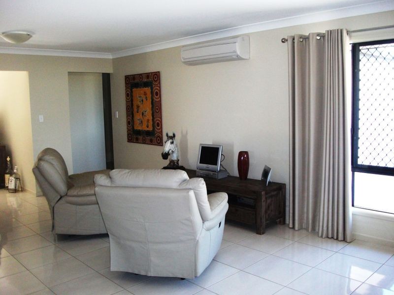 28 Sonaree Drive, Kingaroy QLD 4610