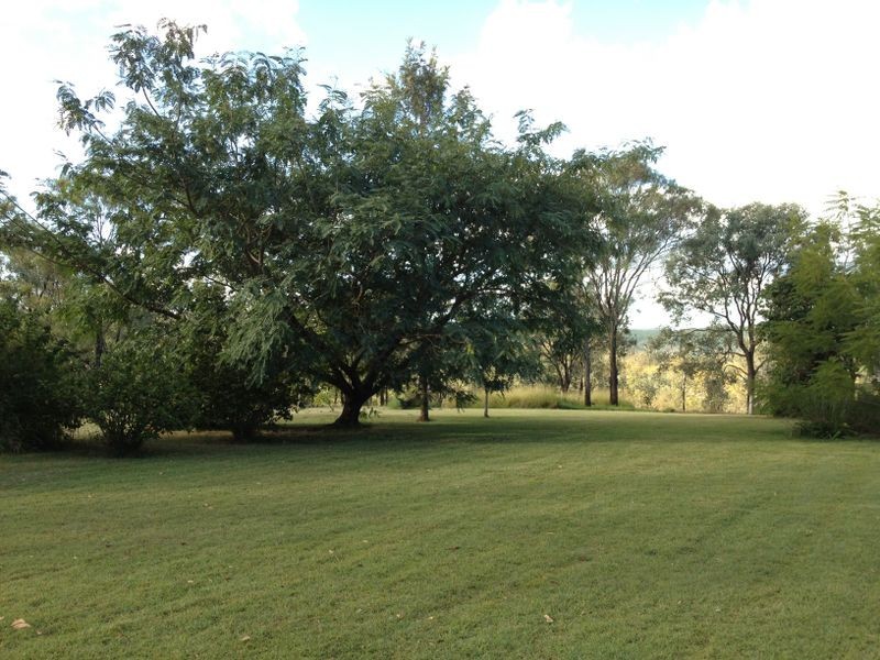 20 Oaky Creek Road, South East Nanango QLD 4615