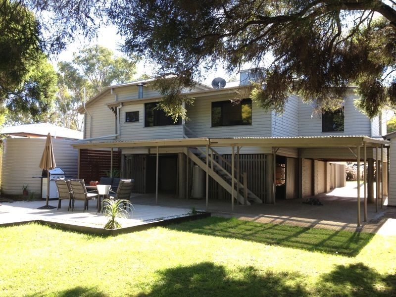 49 Albert Street, Kingaroy QLD 4610