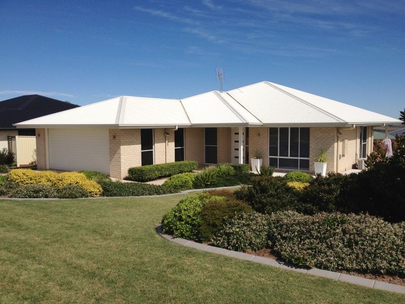 25 Bridgeman Parade, Kingaroy QLD 4610