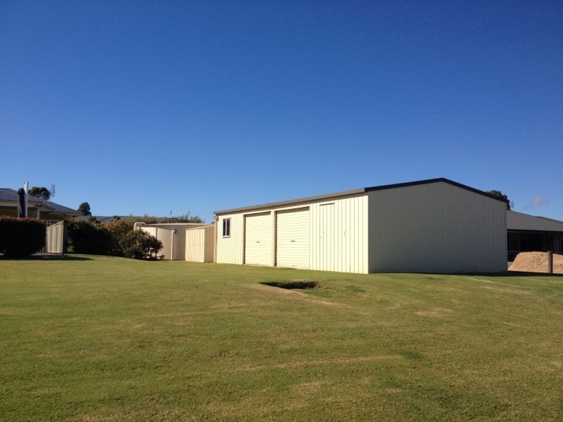 13-15 Peregrine Drive, Kingaroy QLD 4610