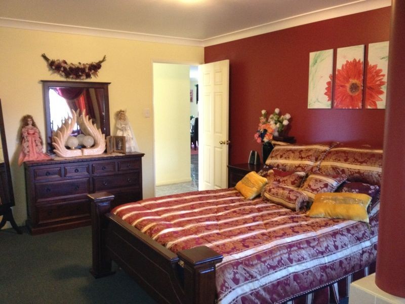 27 Adermann Drive, Kingaroy QLD 4610