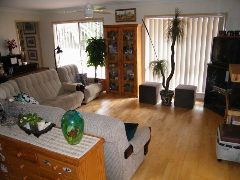 18 Bella Vista Avenue, Kingaroy QLD 4610