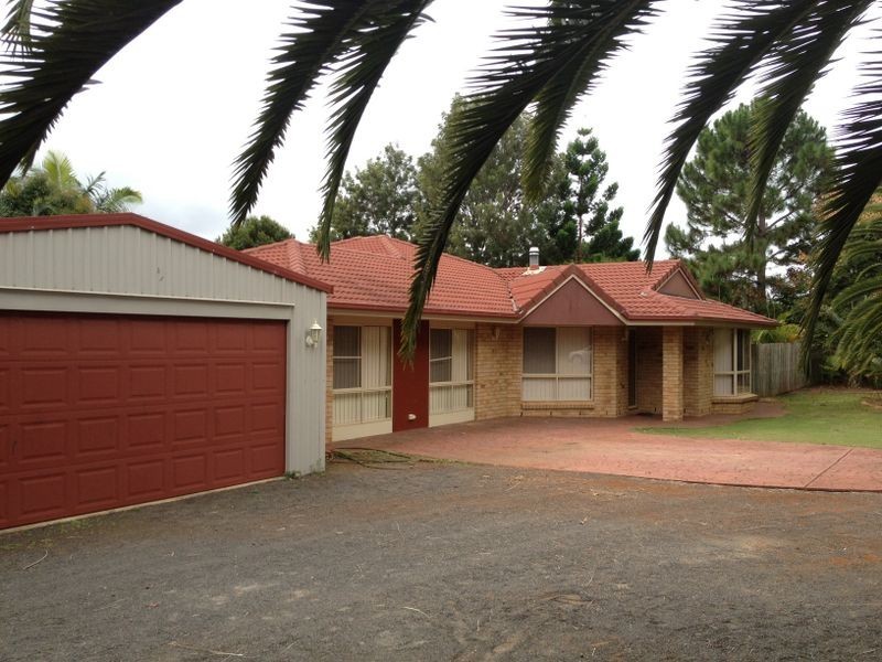 18 Bella Vista Avenue, Kingaroy QLD 4610