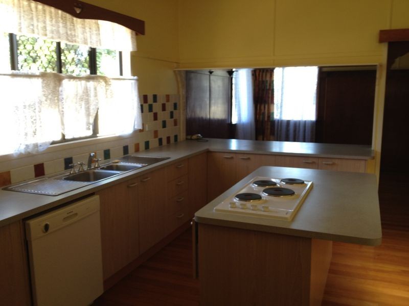 54 Carinya Street, Kingaroy QLD 4610