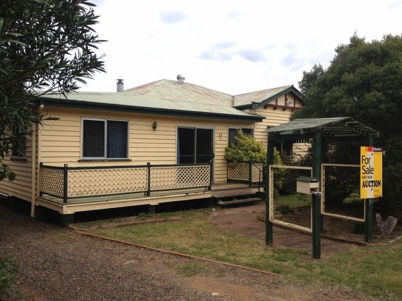 53 Edward Street, Kingaroy QLD 4610