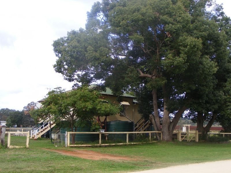 2 Oil Seed Road, Memerambi QLD 4610