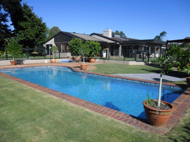 4 Steele Court, Kingaroy QLD 4610