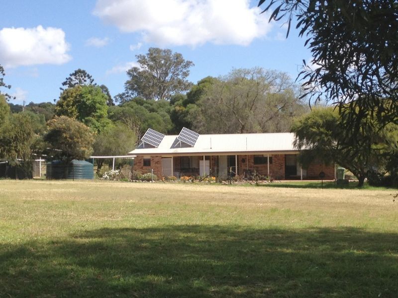 347 Izzards Road, Nanango QLD 4615
