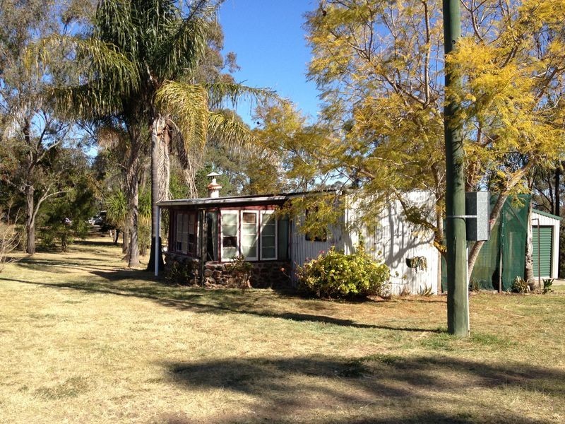 122 Lilian Avenue, Ellesmere QLD 4610