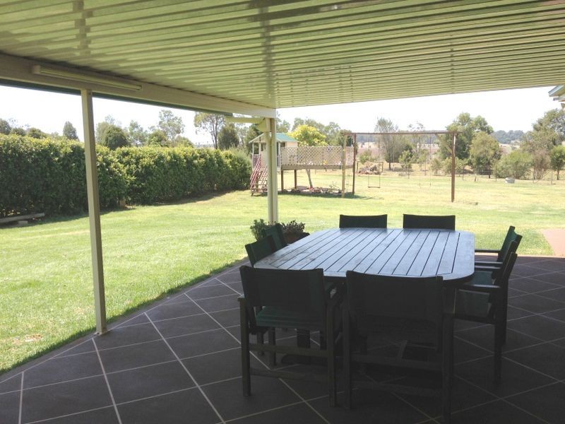 30 Sonaree Drive, Kingaroy QLD 4610