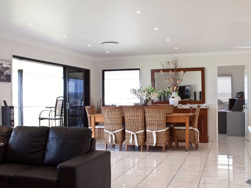 12 Meek Street, Tingoora QLD 4608