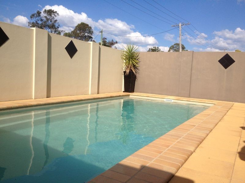 25 Reservoir Street, Kingaroy QLD 4610
