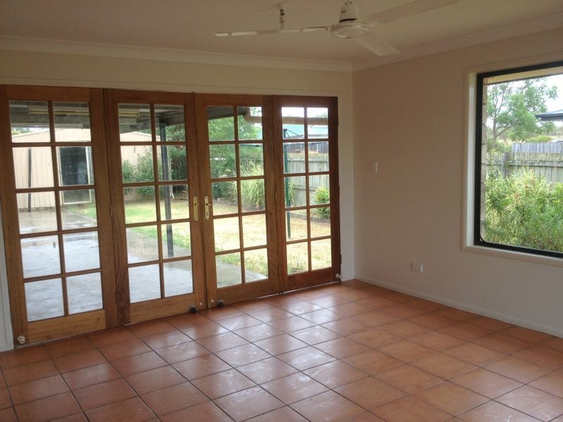 4 Olive Grove, Kingaroy QLD 4610