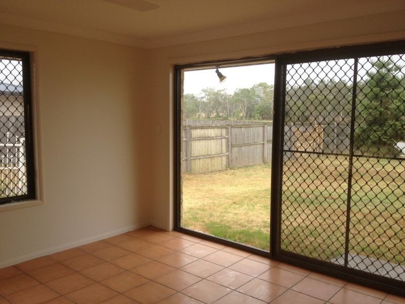 4 Olive Grove, Kingaroy QLD 4610