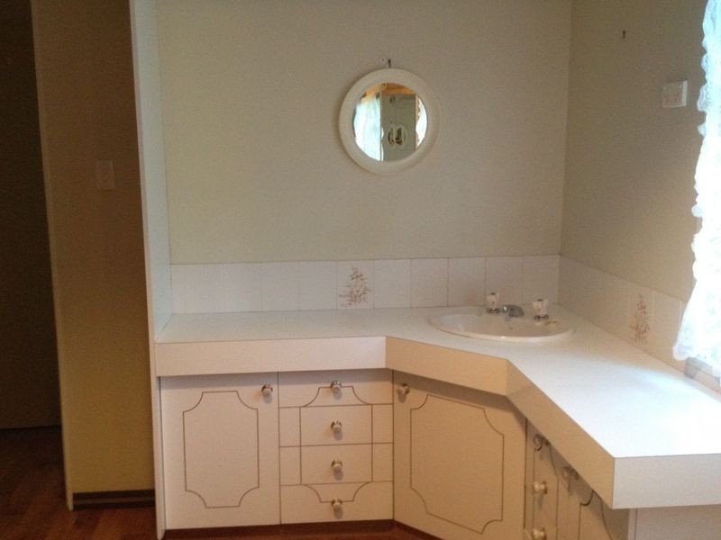 16 Ferne Road, Kingaroy QLD 4610