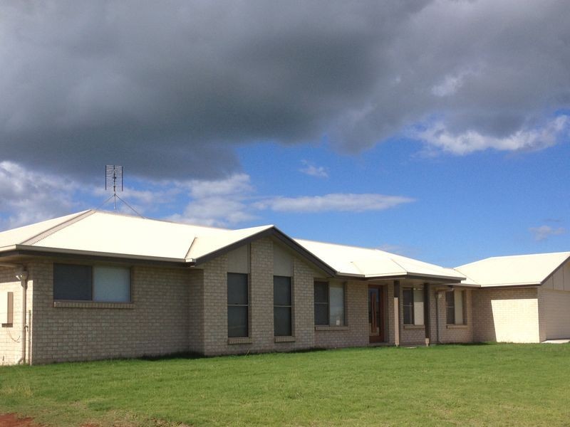 74 – 76 Rosella Parade, Kingaroy QLD 4610