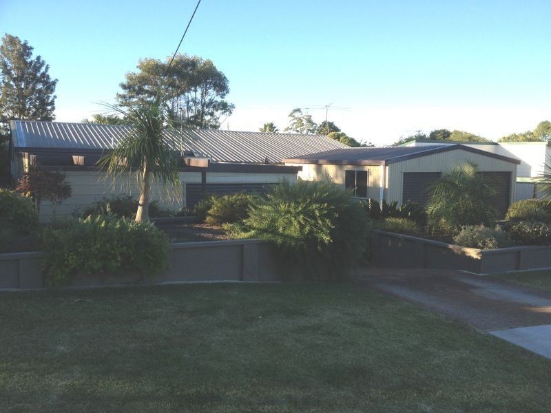 8 Buckingham, Kingaroy QLD 4610