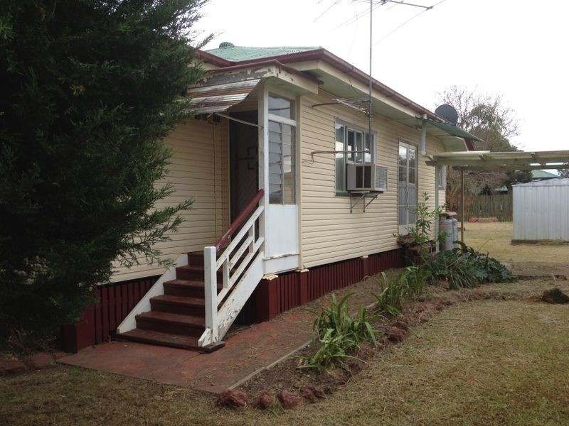 14 Kefford Street, Kingaroy QLD 4610