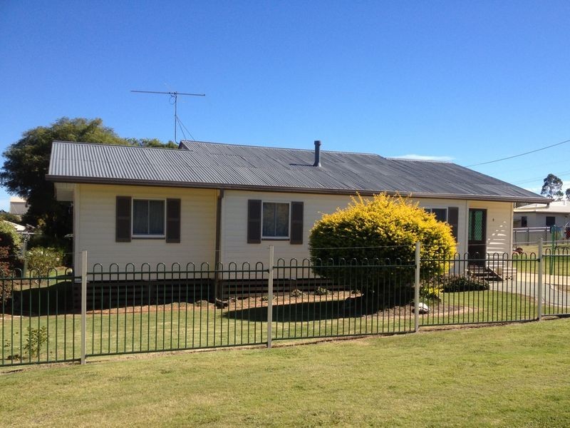 3 Gabbee Street, Kingaroy QLD 4610