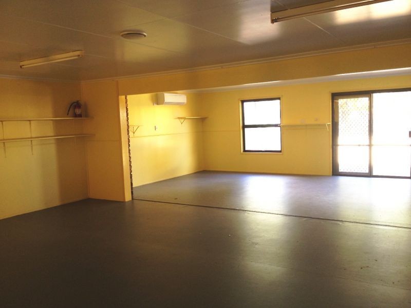 2 Gooyong Street, Kingaroy QLD 4610