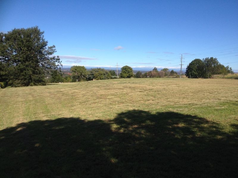 4 Sonaree Drive, Kingaroy QLD 4610