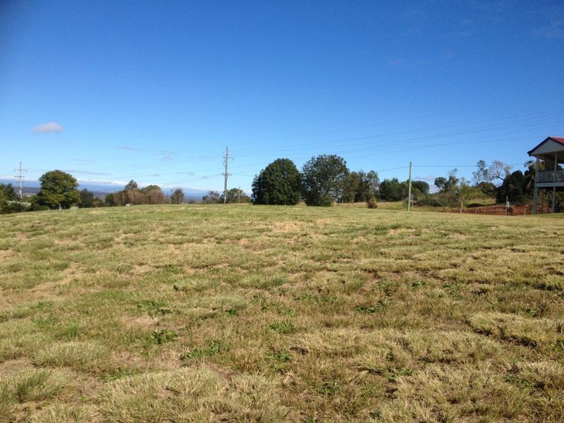 4 Sonaree Drive, Kingaroy QLD 4610