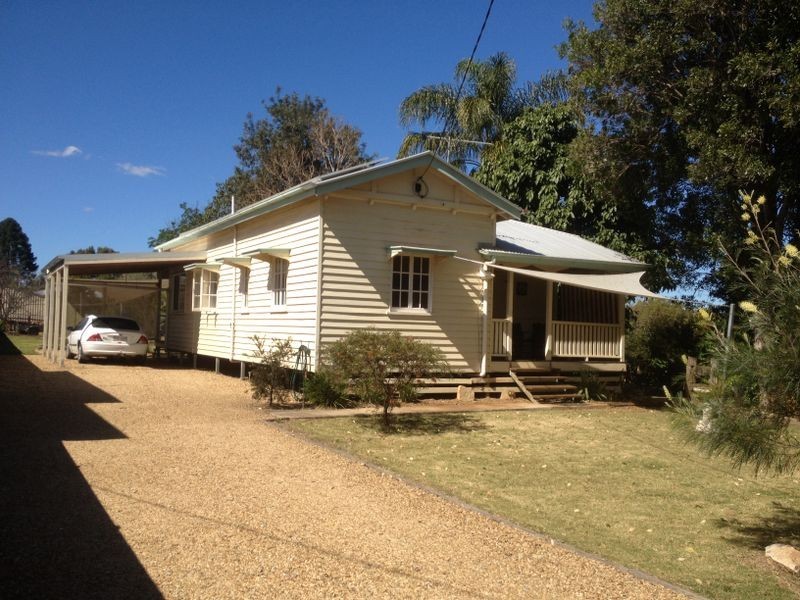 6 Norman Street, Kingaroy QLD 4610