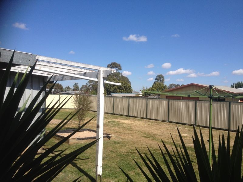 37 Gladys Street, Kingaroy QLD 4610