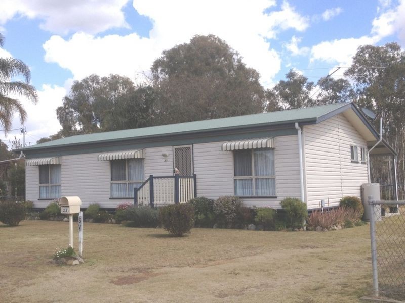 23 Fairway Drive, Nanango QLD 4615