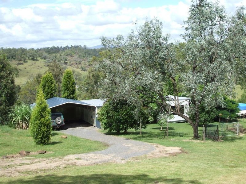 144 Lilian Avenue, Ellesmere QLD 4610