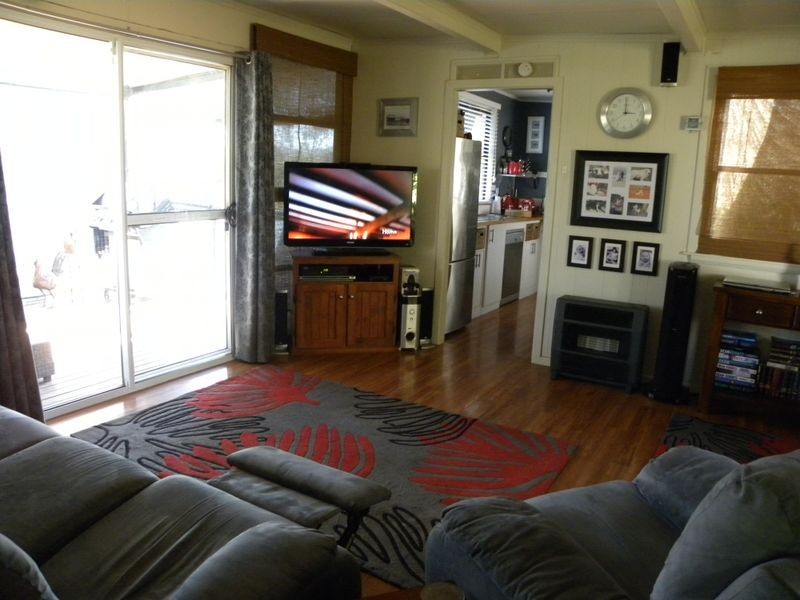 144 Lilian Avenue, Ellesmere QLD 4610