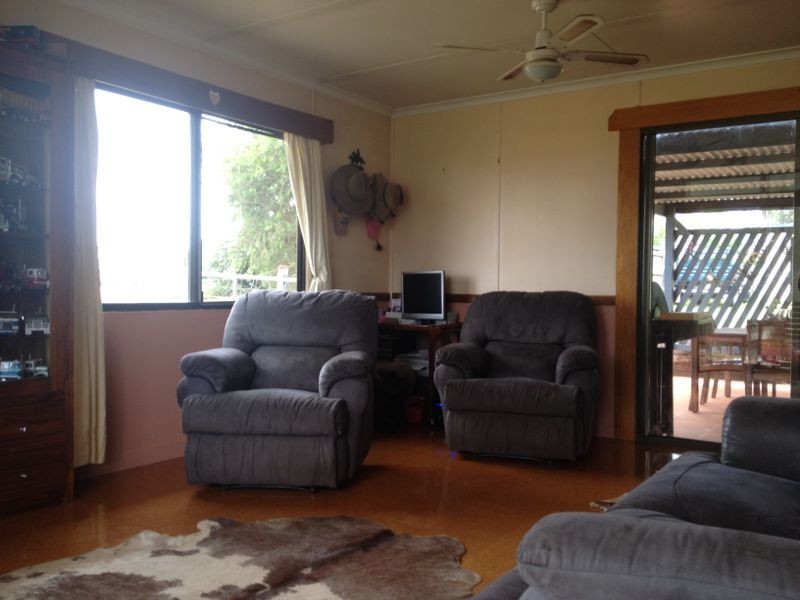 206 Siefert Street, Crawford QLD 4610