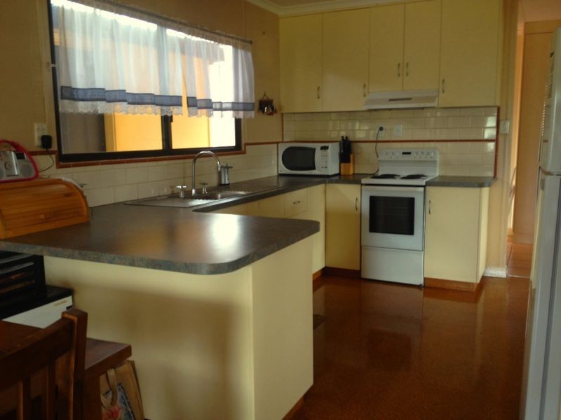 206 Siefert Street, Crawford QLD 4610