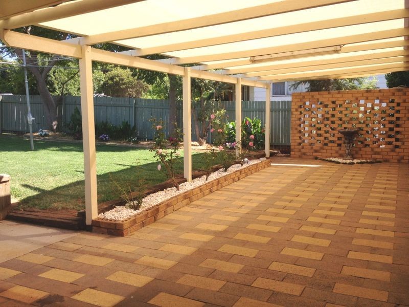 13 Windsor Circle, Kingaroy QLD 4610