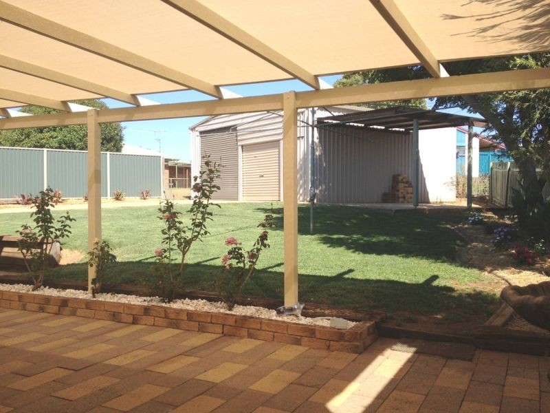 13 Windsor Circle, Kingaroy QLD 4610