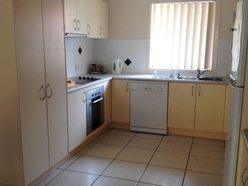 6/32-34 James Street, Kingaroy QLD 4610