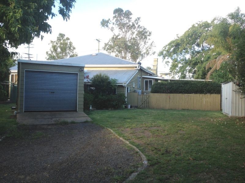 65 Albert Street, Kingaroy QLD 4610