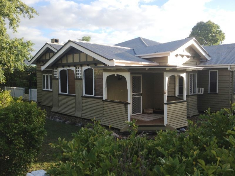 65 Albert Street, Kingaroy QLD 4610