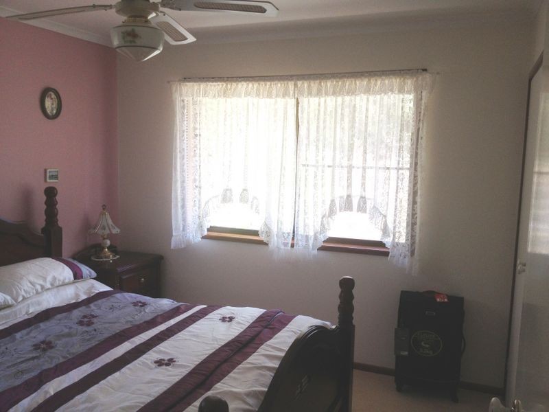 27 Keith Shaw Drive, Kingaroy QLD 4610