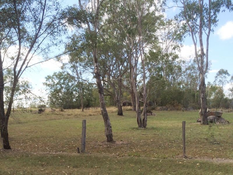 25 Poole Street, Maidenwell QLD 4615