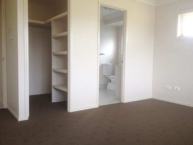 61 to 63 Lorikeet Circuit, Kingaroy QLD 4610