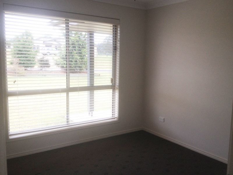 61 to 63 Lorikeet Circuit, Kingaroy QLD 4610