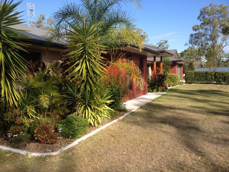 35 Tara Avenue, Nanango QLD 4615