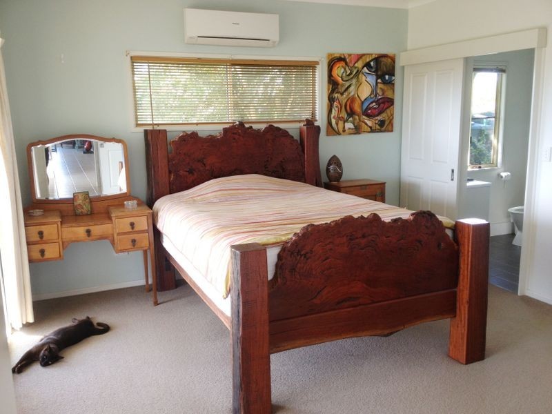 63 Hicken Way, Nanango QLD 4615
