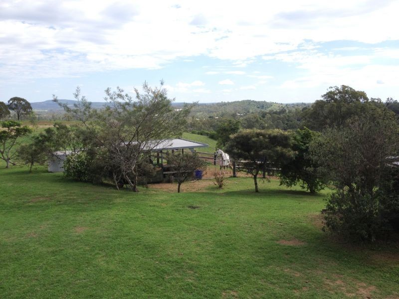 63 Hicken Way, Nanango QLD 4615