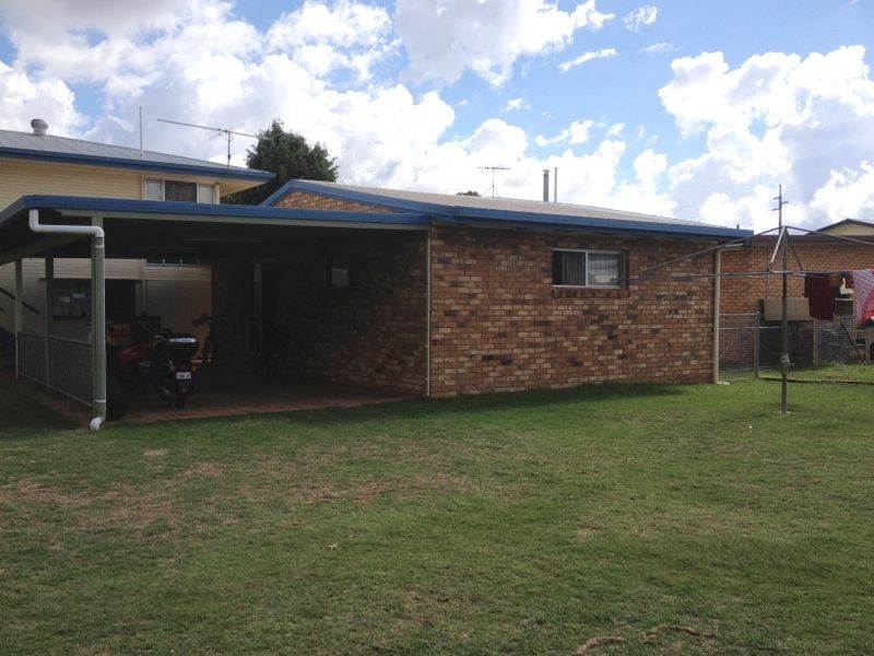 8 Baron Street, Kingaroy QLD 4610