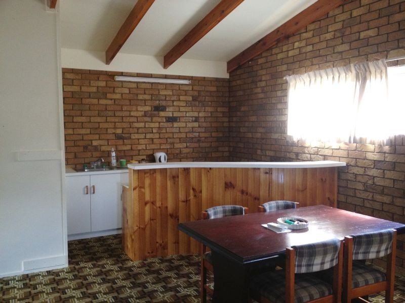 8 Baron Street, Kingaroy QLD 4610