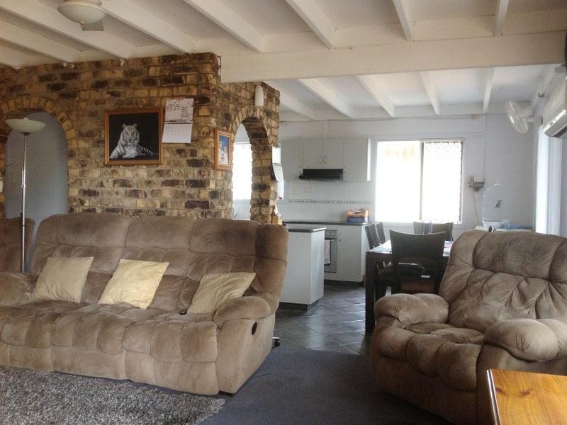 66 Walter Road, Kingaroy QLD 4610